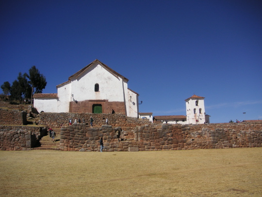 62 Kolonialkirche von Chinchero